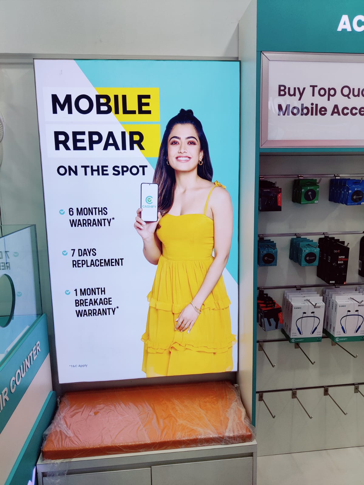 Cashify Offline Store in Kamothe Store Mumbai Sell, Repair Your Old