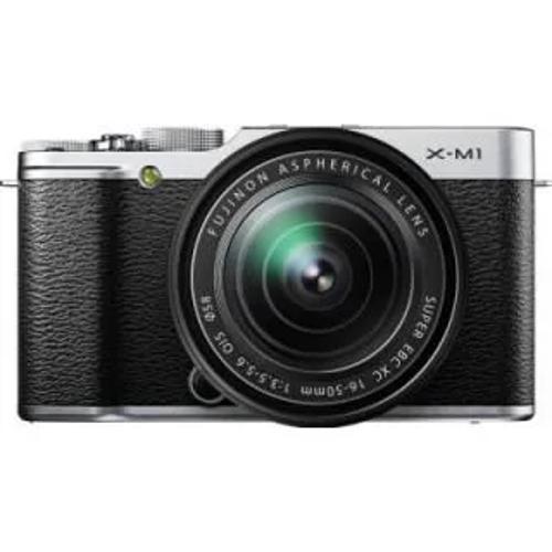 Fujifilm X series X-M1 (XC 16-50mm f/3.5-f/5.6 OIS Kit Lens