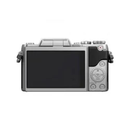 Panasonic Lumix DMC-GF7 (12-32mm f/3.5-5.6 Kit Lens) Mirrorless