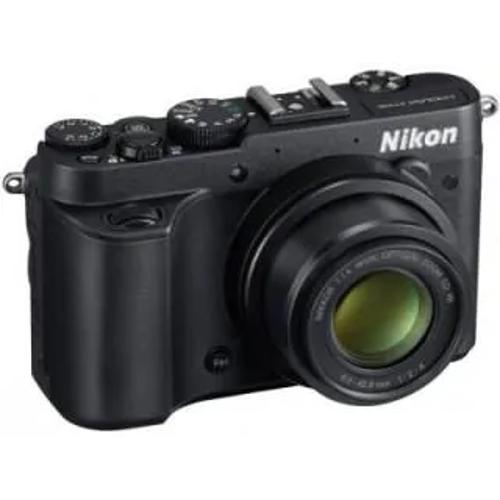 Nikon Coolpix P7700 Point and Shoot - Price in India