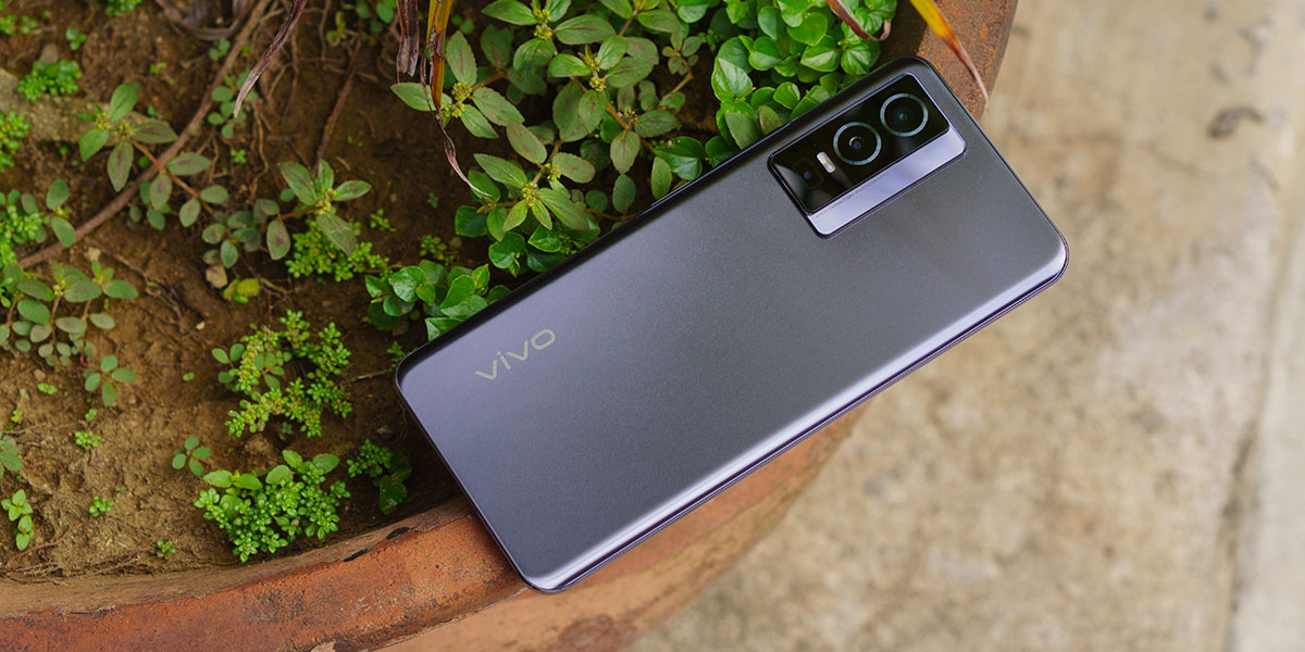 Vivo V27 Pro Goes On First Sale In India: Price, Specs | Cashify News