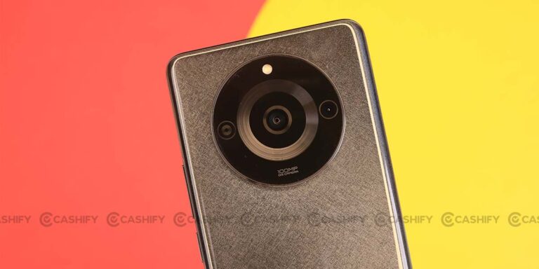 22 Best Camera Phones Under 30000 In India January 2026 | Cashify ...